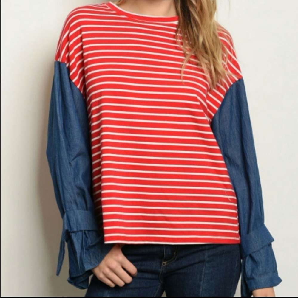 40996 Denim Sleeve Top - Picture 2 of 3